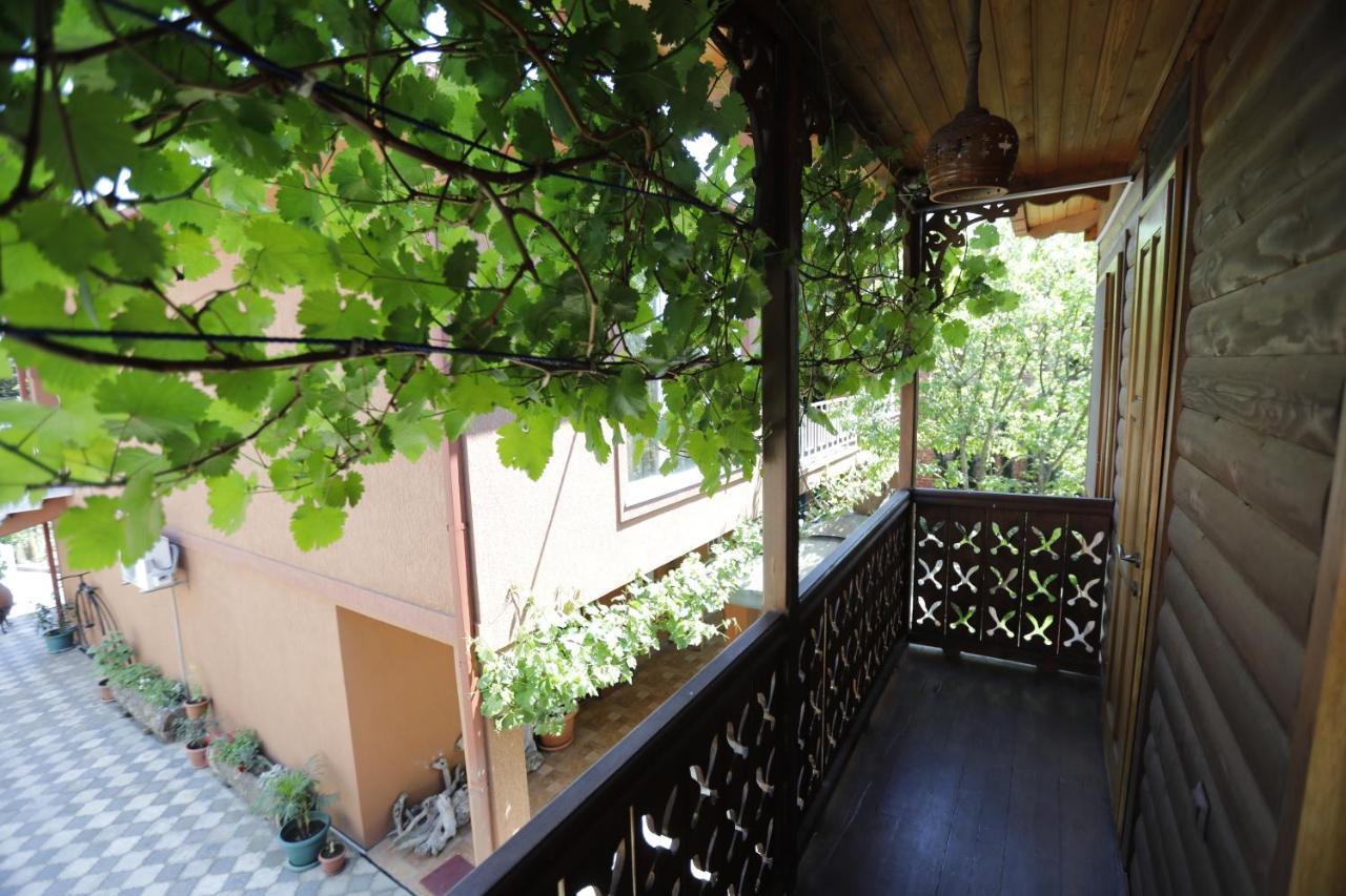 Casa De Khasia Zugdidi Zewnętrze zdjęcie