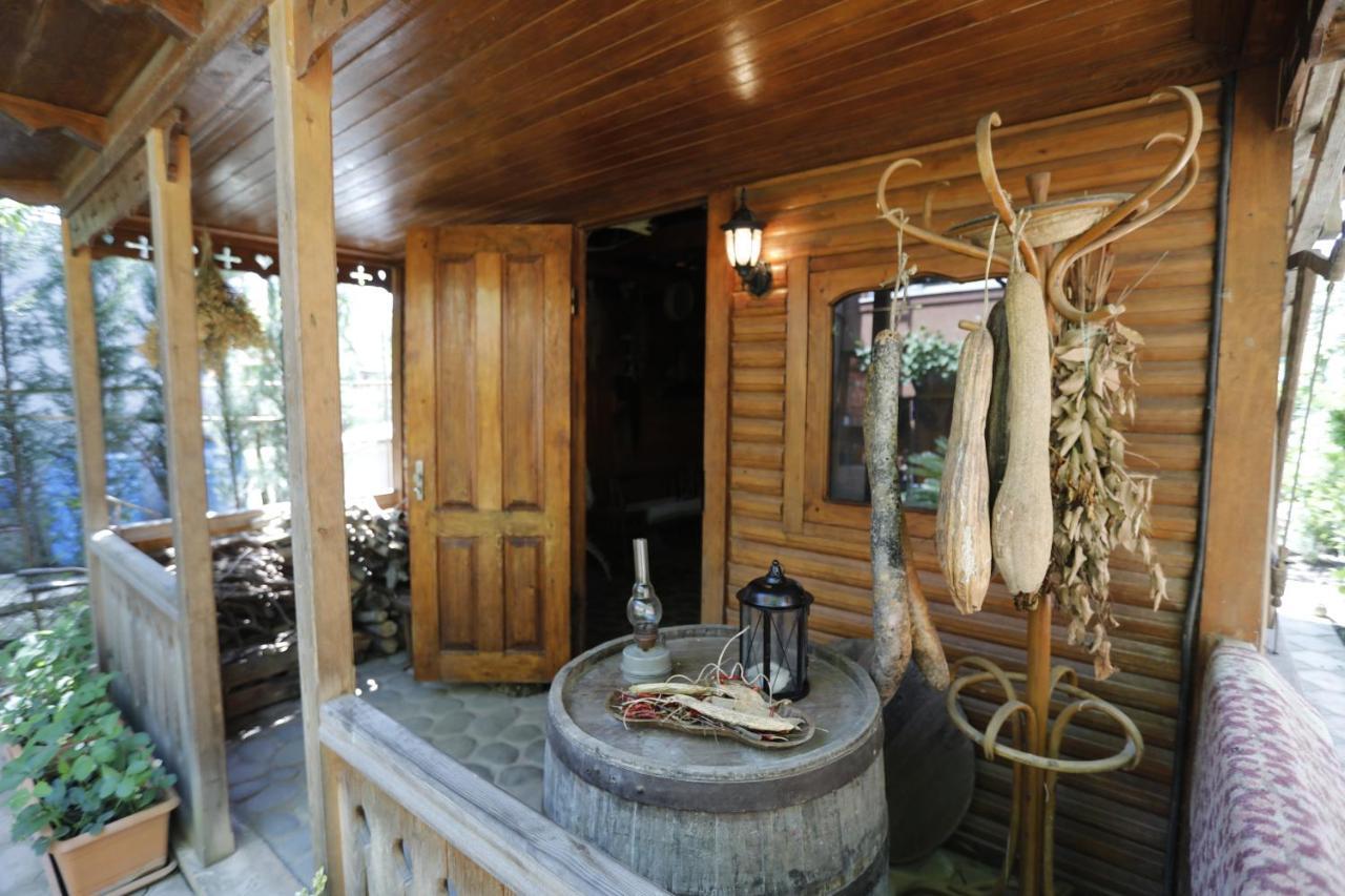 Casa De Khasia Zugdidi Zewnętrze zdjęcie