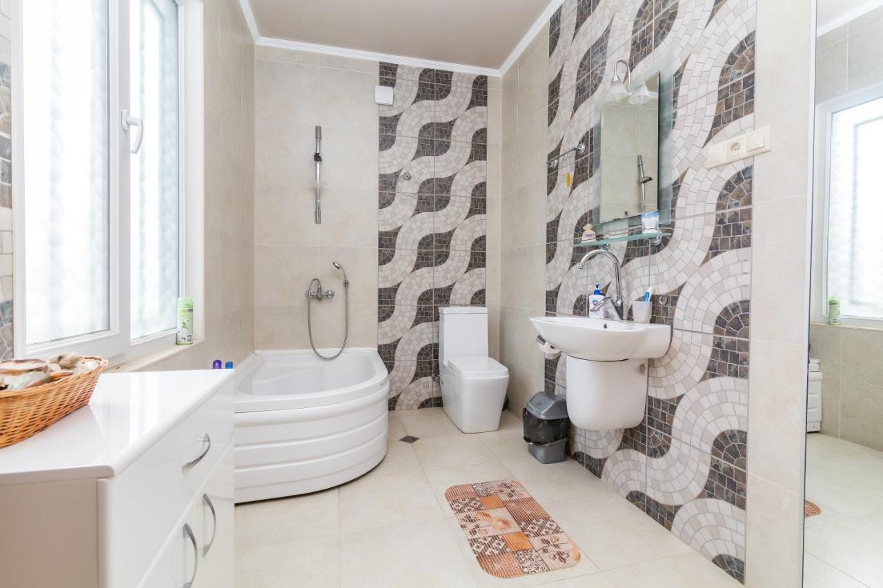Casa De Khasia Zugdidi Zewnętrze zdjęcie