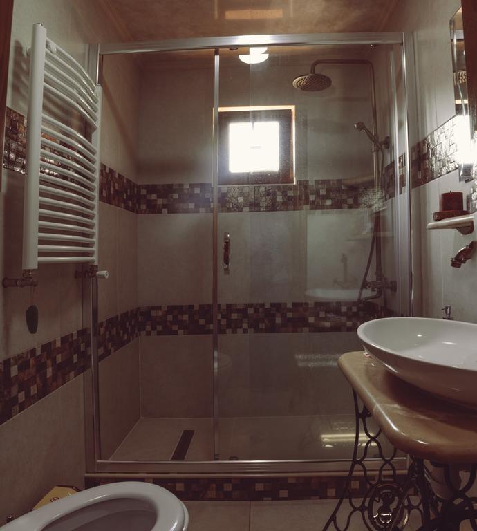 Casa De Khasia Zugdidi Zewnętrze zdjęcie