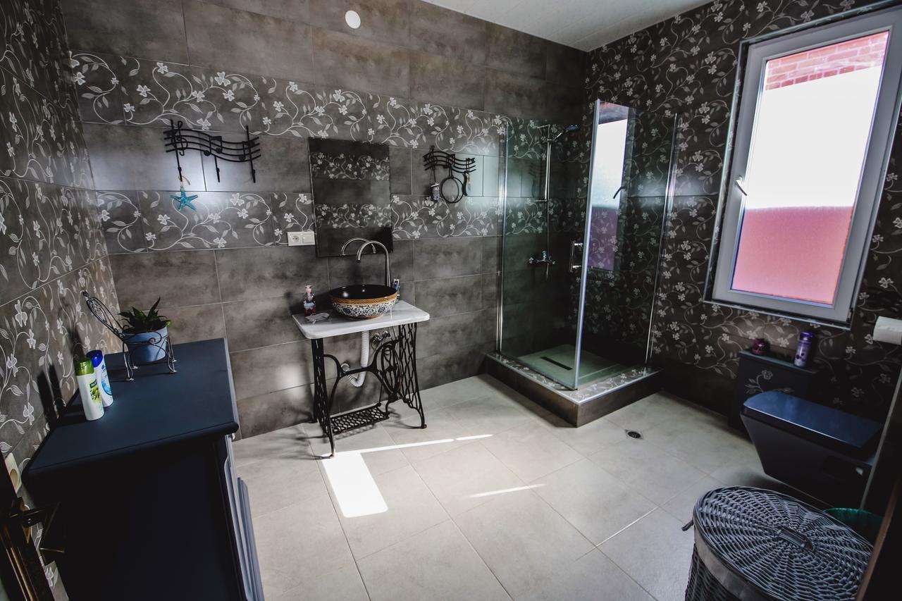 Casa De Khasia Zugdidi Zewnętrze zdjęcie